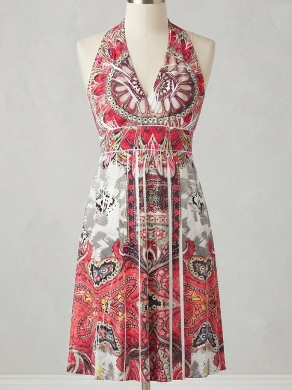 Body central subliminal dress